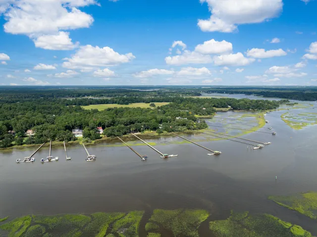 $2,600,000 | 4917 Hideaway Pointe, Hollywood, SC 29449