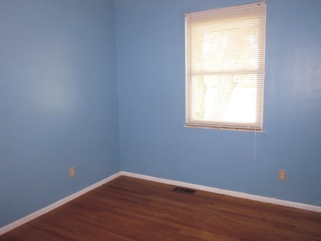 2204 South Berkley Road Kokomo, IN 46902 - Photo 8 of 16 Gallery Image 8