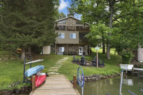 $1,649,000 | W5510 Westshore Drive, La Grange, WI 53121