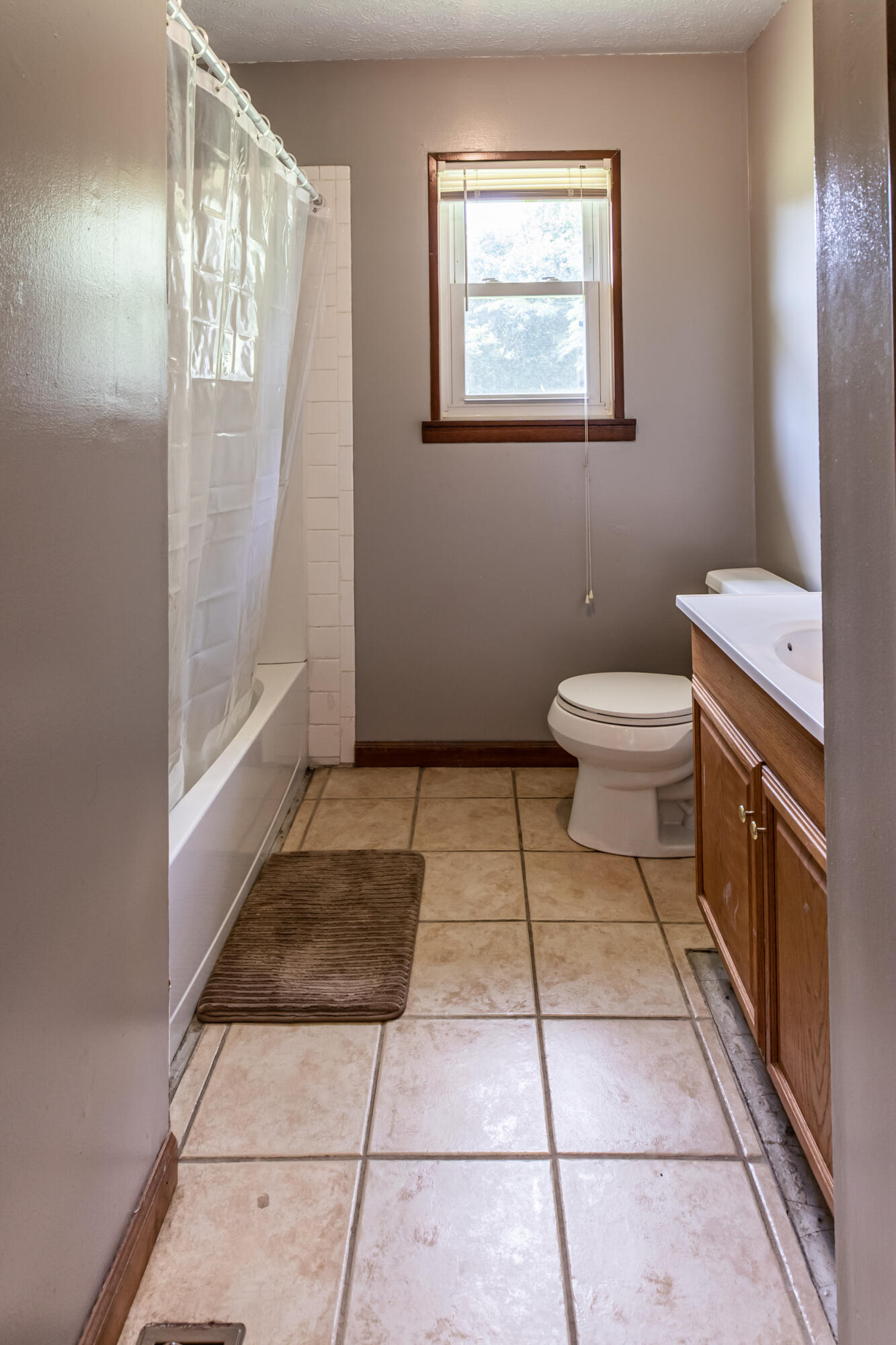 230 Asbury Road Jacksboro, TN 37757 - Photo 13 of 17 230 Asbury Rd-15