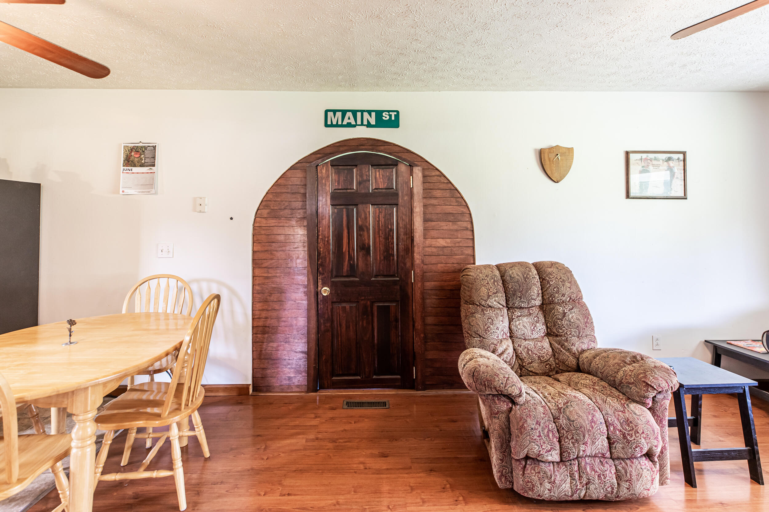 230 Asbury Road Jacksboro, TN 37757 - Photo 7 of 17 230 Asbury Rd-9