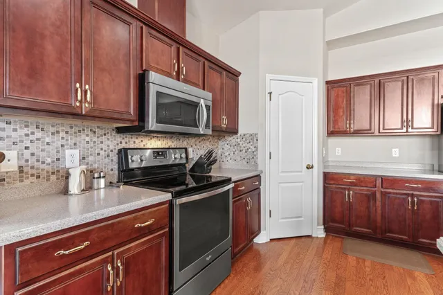 $385,900 | 3342 Cameron Chase Drive, Tallahassee, FL 32309