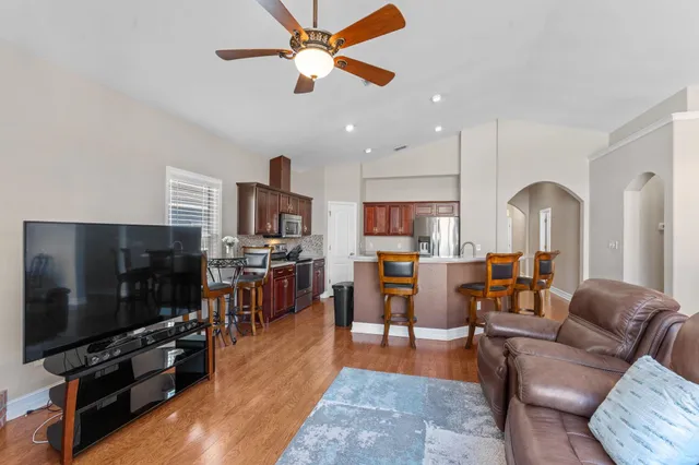 $385,900 | 3342 Cameron Chase Drive, Tallahassee, FL 32309