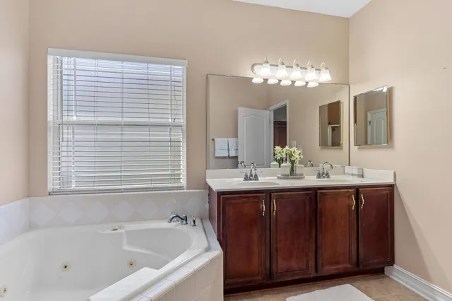 $385,900 | 3342 Cameron Chase Drive, Tallahassee, FL 32309