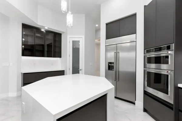 $2,590,000 | 11000 Southwest 30th Court, Davie, FL 33328