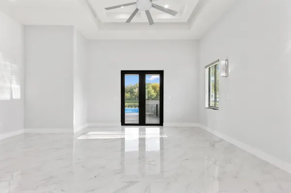 $2,590,000 | 11000 Southwest 30th Court, Davie, FL 33328