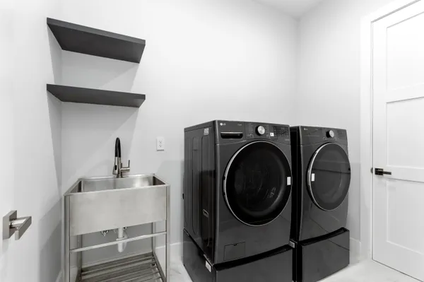 $2,590,000 | 11000 Southwest 30th Court, Davie, FL 33328