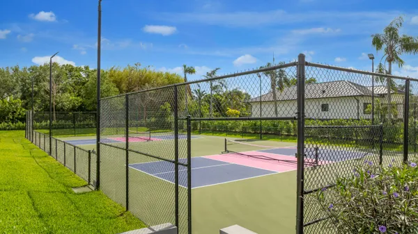 $2,590,000 | 11000 Southwest 30th Court, Davie, FL 33328