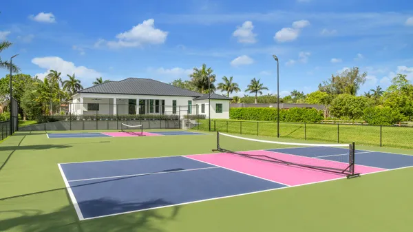 $2,590,000 | 11000 Southwest 30th Court, Davie, FL 33328