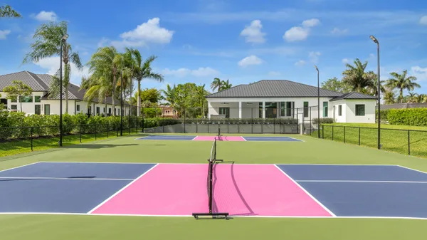 $2,590,000 | 11000 Southwest 30th Court, Davie, FL 33328