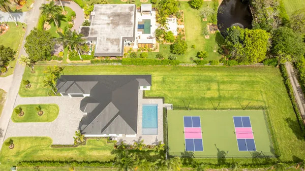 $2,590,000 | 11000 Southwest 30th Court, Davie, FL 33328