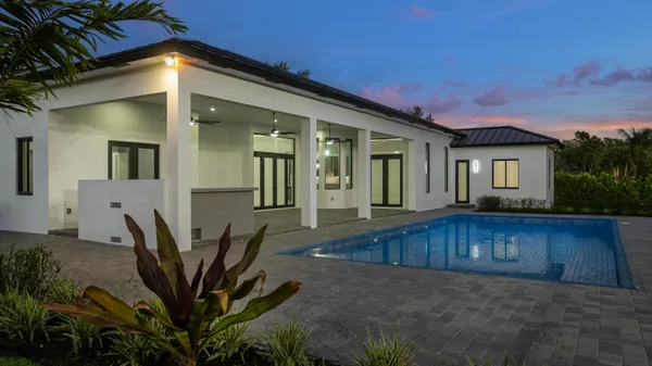 $2,590,000 | 11000 Southwest 30th Court, Davie, FL 33328