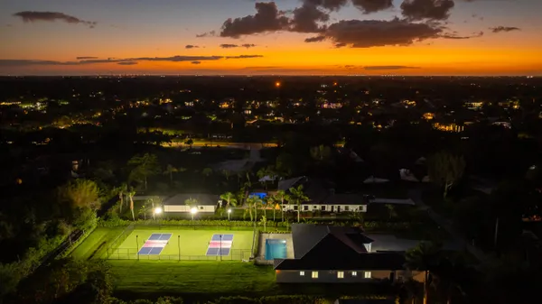 $2,590,000 | 11000 Southwest 30th Court, Davie, FL 33328