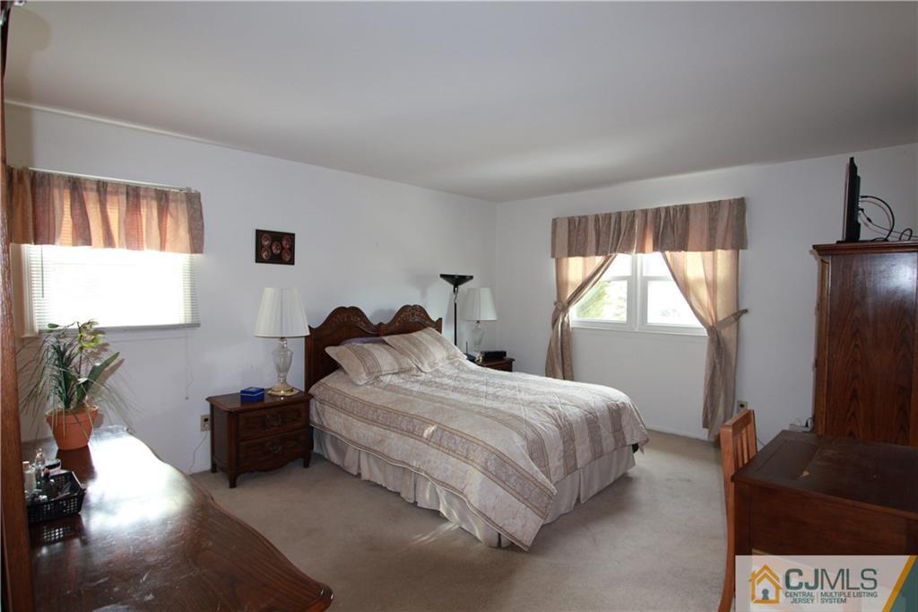 131 Edison Avenue Edison, NJ 08820 - Photo 14 of 23 Gallery Image 14