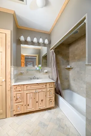 $540,000 | 65 Pierce Road, West Brookfield, MA 01585