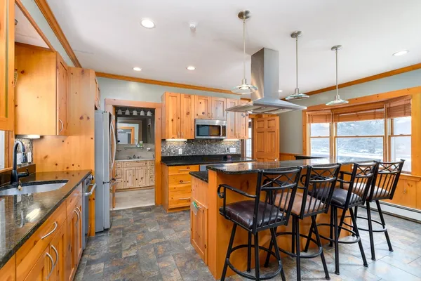 $540,000 | 65 Pierce Road, West Brookfield, MA 01585