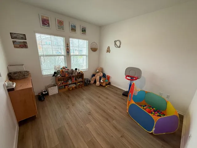 $2,689 | 380 Mendoza, Kyle, TX 78640