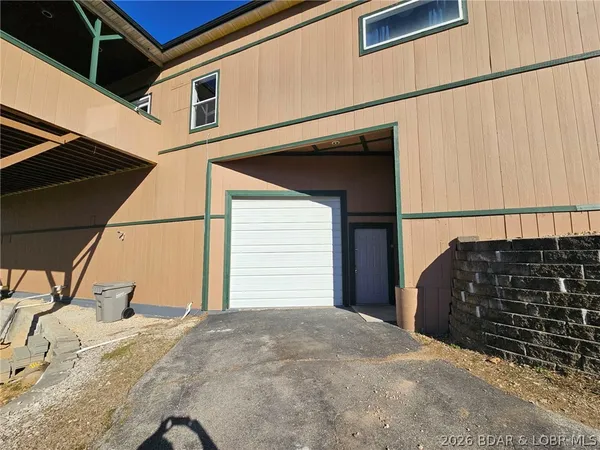 $495,000 | 473 W Highway, Eldon, MO 65026