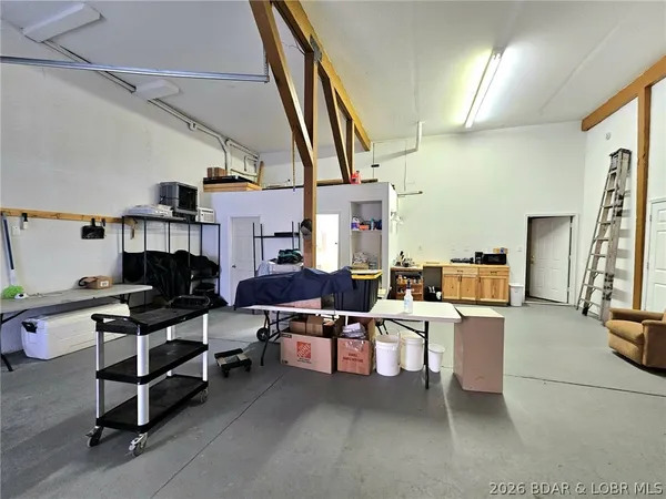 $495,000 | 473 W Highway, Eldon, MO 65026