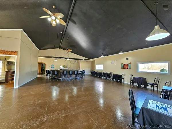$495,000 | 473 W Highway, Eldon, MO 65026