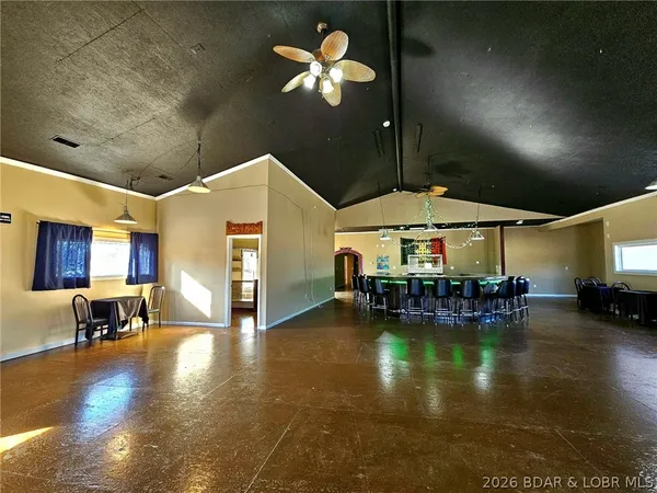 $495,000 | 473 W Highway, Eldon, MO 65026