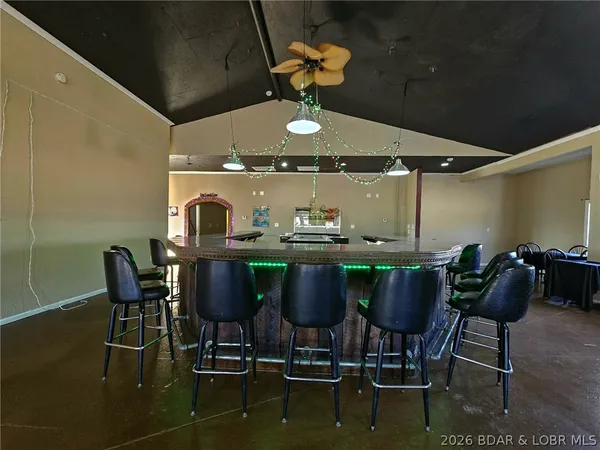 $495,000 | 473 W Highway, Eldon, MO 65026