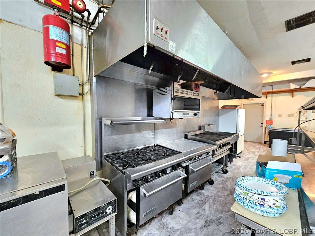 473 W Highway Eldon, MO 65026 - Photo 68 of 72