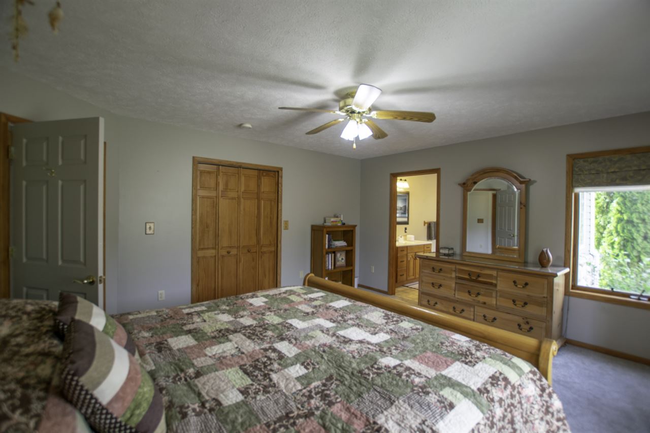 7302 East Birch Point Road Traverse City, MI 49684 - Photo 16 of 50 1867305-15.JPG