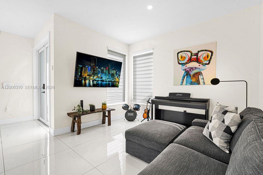 16373 Southwest 30th Street Miramar, FL 33027 - Photo 11 of 54