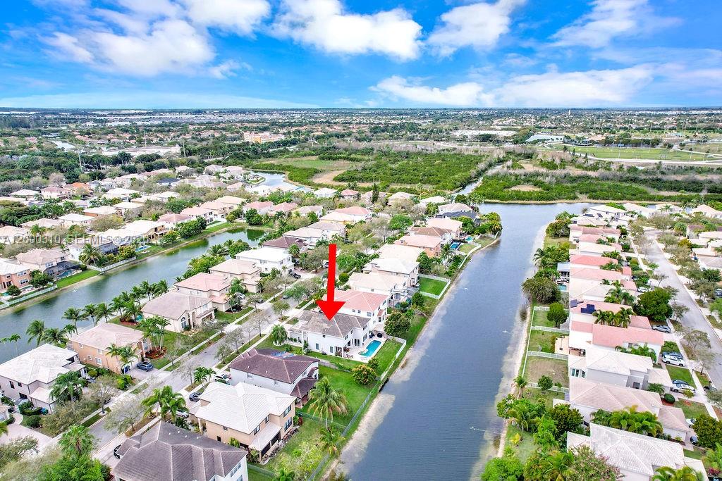 16373 Southwest 30th Street Miramar, FL 33027 - Photo 3 of 54