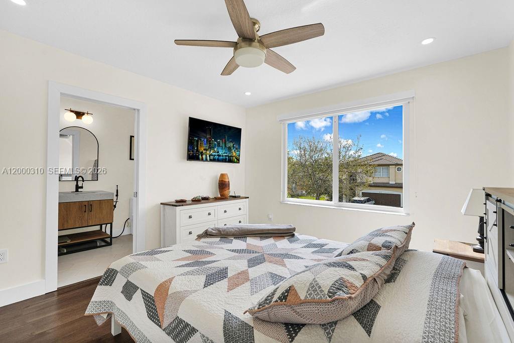 16373 Southwest 30th Street Miramar, FL 33027 - Photo 36 of 54