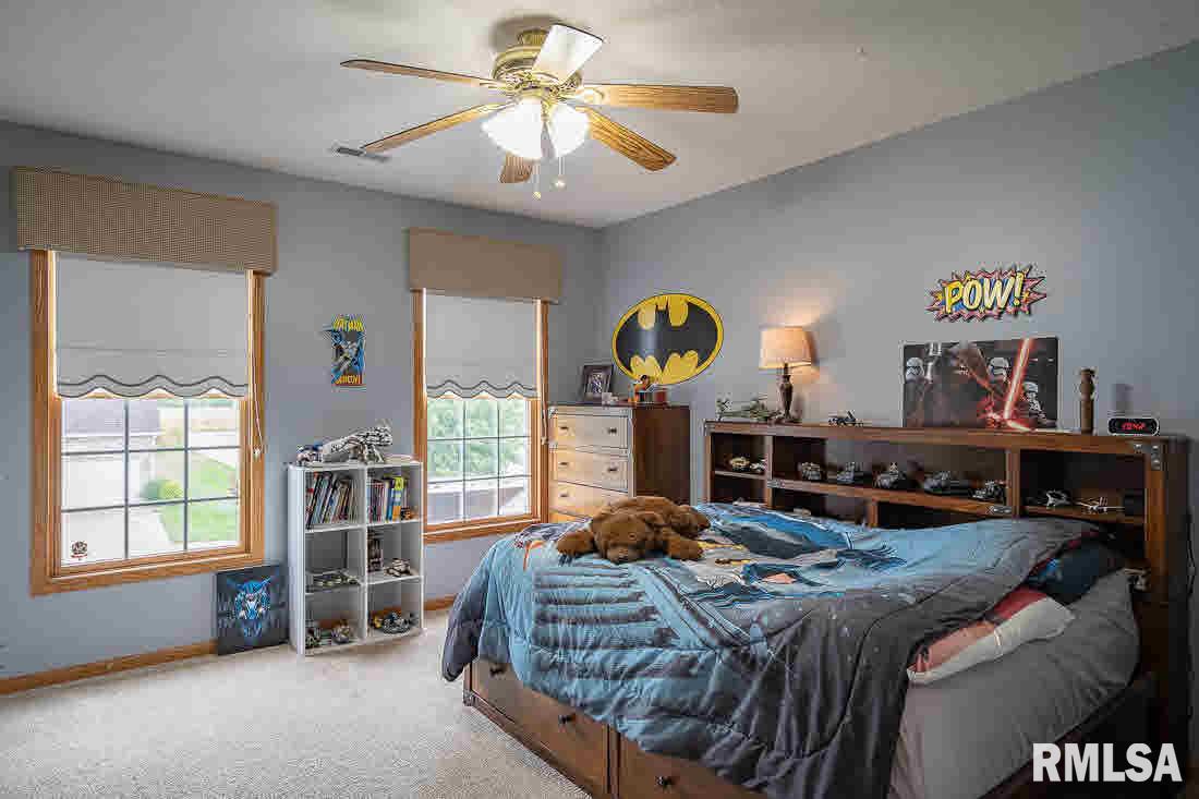 2087 Ashford Road Bettendorf, IA 52722 - Photo 16 of 24 Gallery Image 16