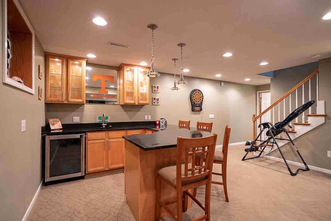 2087 Ashford Road Bettendorf, IA 52722 - Photo 20 of 24 Gallery Image 20