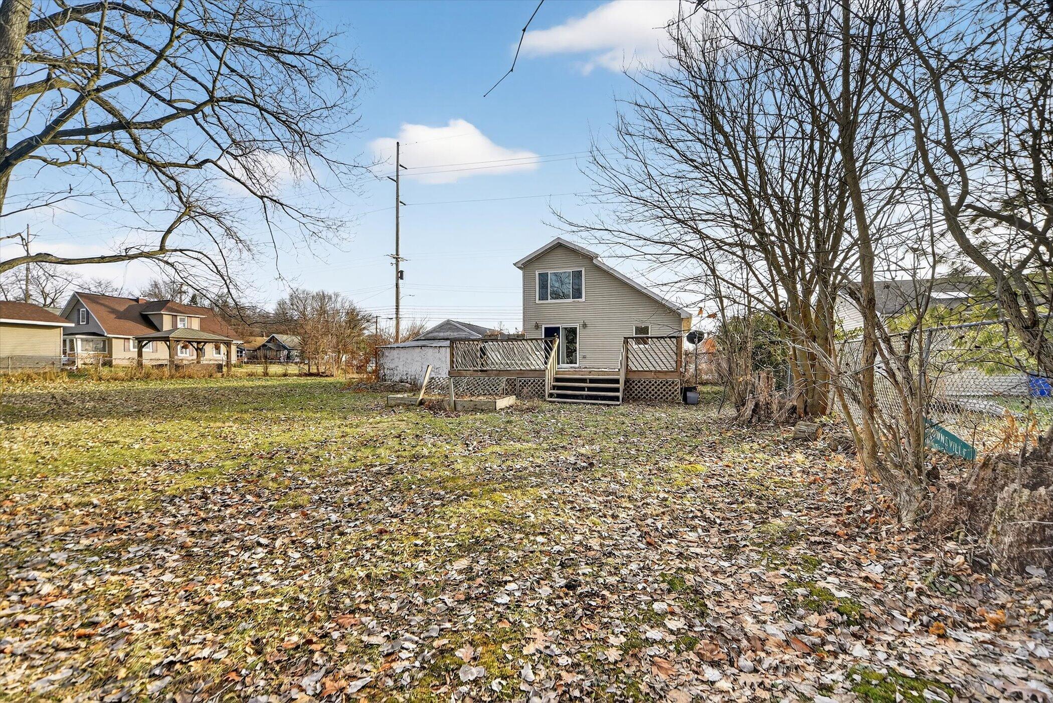 508 Filley Street Lansing, MI 48906 - Photo 24 of 26 26-508 Filley St Lansing, MI 48906-Wind