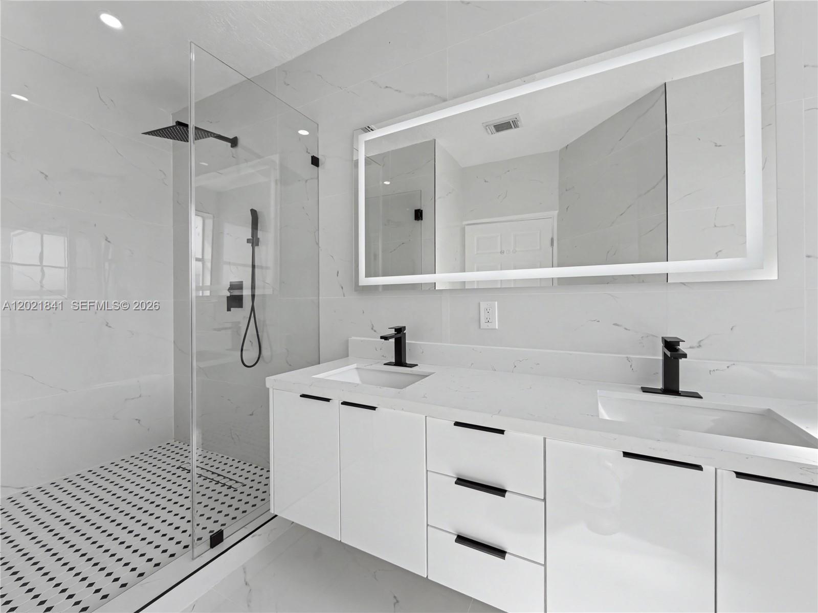 15486 Southwest 23rd Lane Miami, FL 33185 - Photo 23 of 33