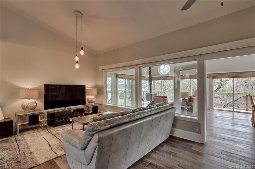 4015 Windward Drive Tega Cay, SC 29708 - Photo 13 of 28 Gallery Image 13