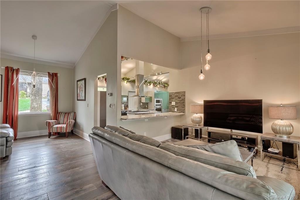 4015 Windward Drive Tega Cay, SC 29708 - Photo 14 of 28 Gallery Image 14