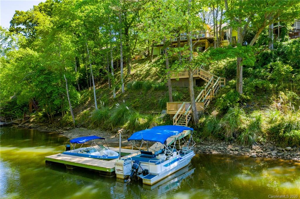 4015 Windward Drive Tega Cay, SC 29708 - Photo 4 of 28 Gallery Image 4