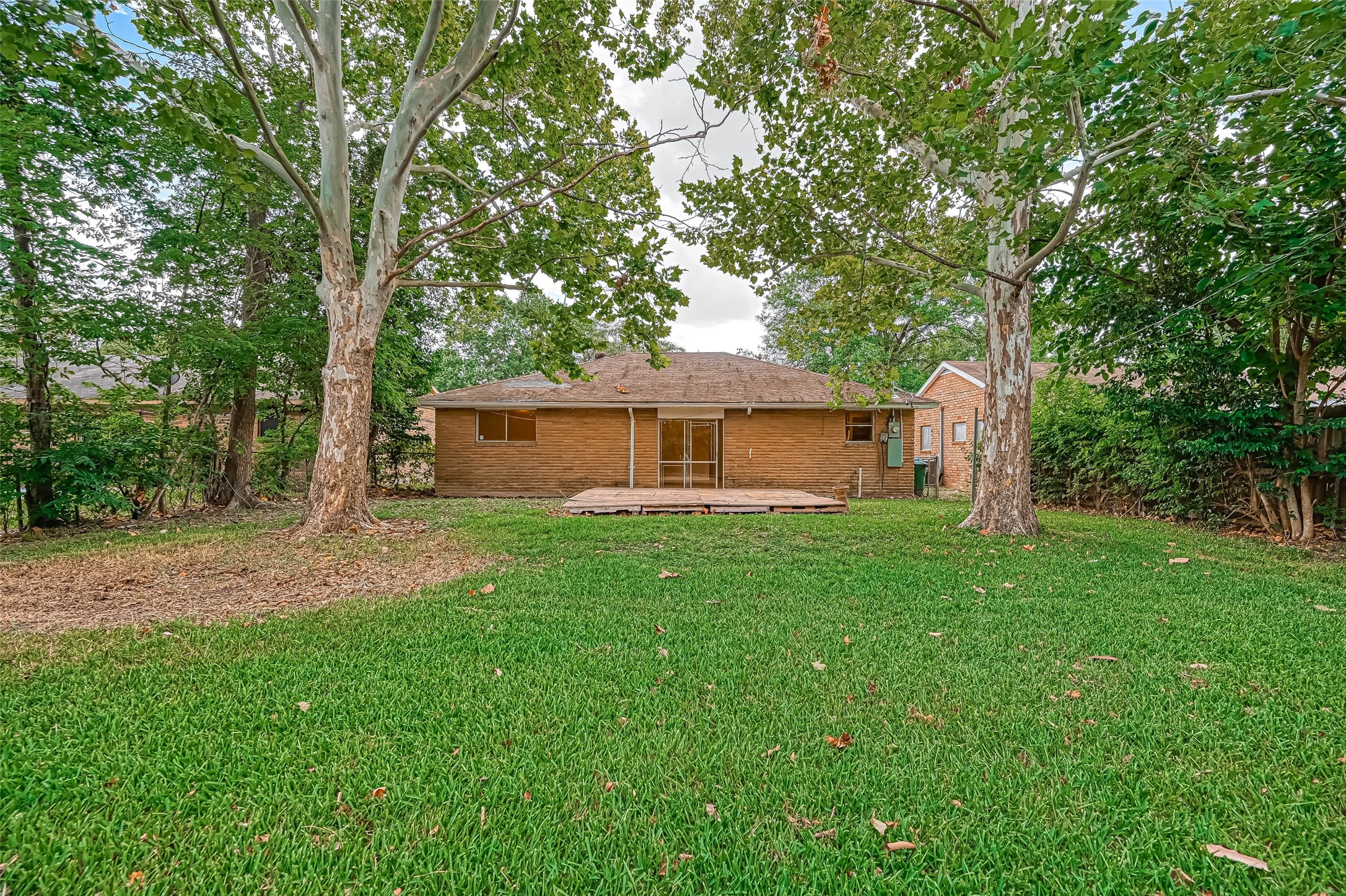 14427 Campden Hill Road Houston, TX 77045 - Photo 12 of 12