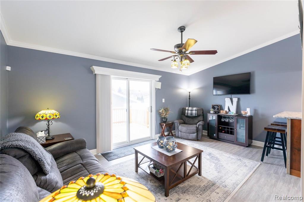 15730 Anthony Street Romulus, MI 48174 - Photo 4 of 29