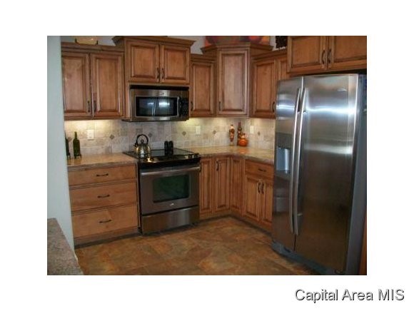 4412 Fiddlers Bend Springfield, IL 62711 - Photo 3 of 15