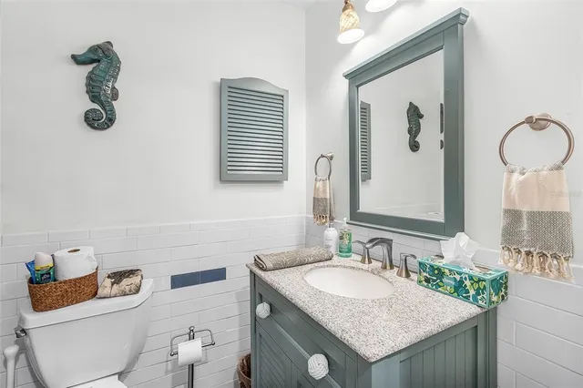 $450,000 | 4114 Yucatan Circle, Port Charlotte, FL 33948