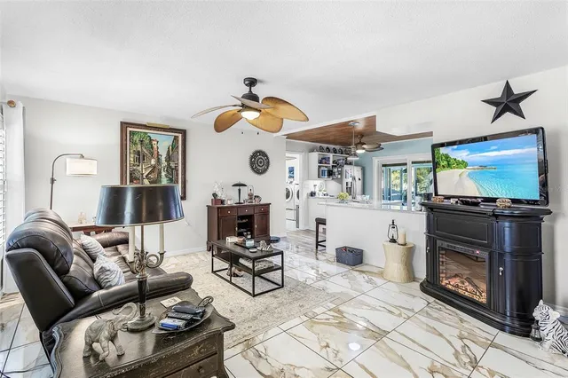 $450,000 | 4114 Yucatan Circle, Port Charlotte, FL 33948