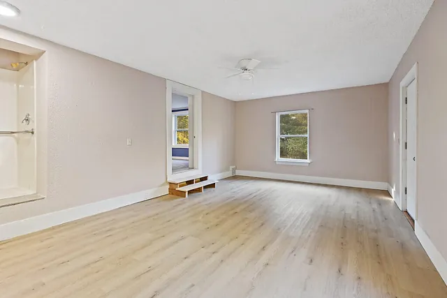 $289,900 | 6 Alder Lane, Belgrade, ME 04917