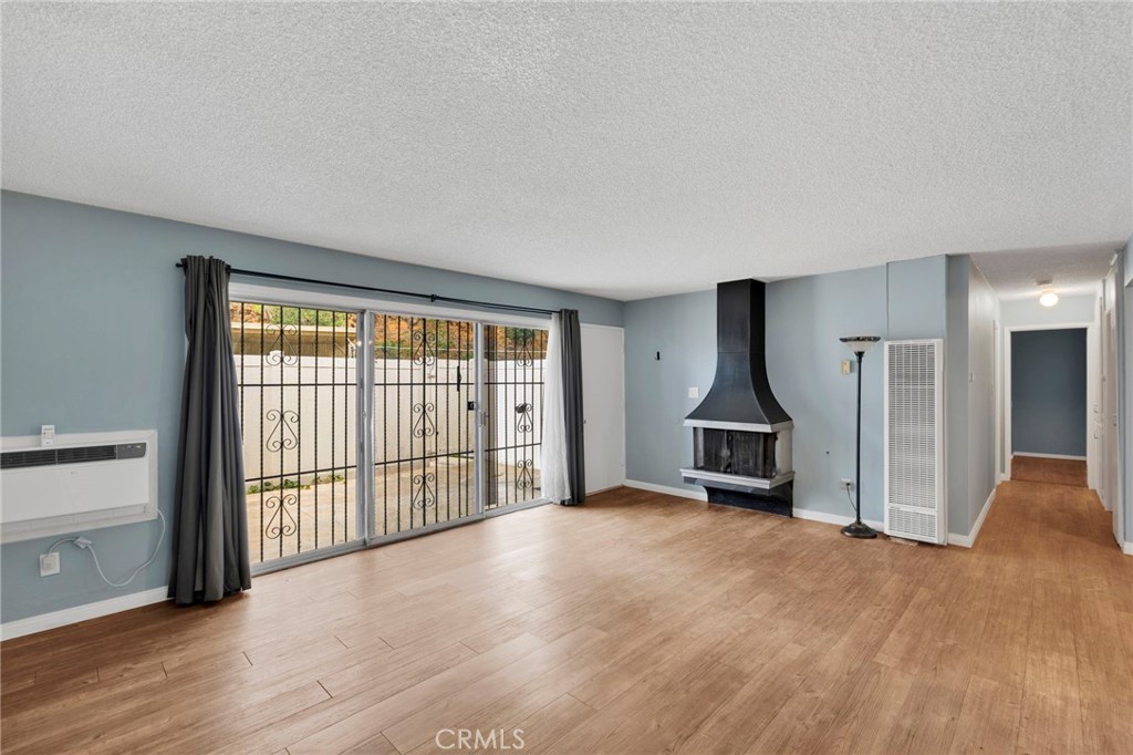 3068 Panorama Road, Unit C Riverside, CA 92506 - Photo 7 of 26
