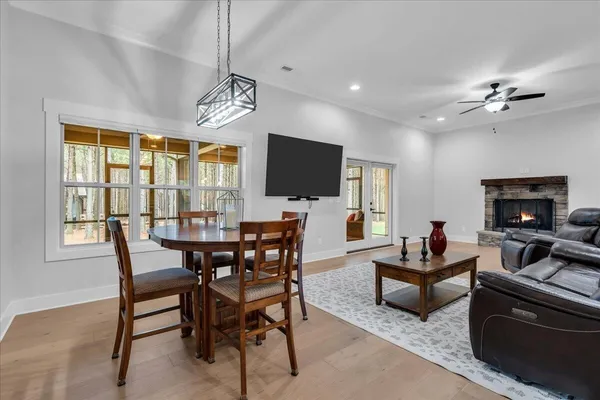 $950,000 | 3590 Crockett Pointe, Unit JF307, Jasper, TN 37347
