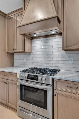 $950,000 | 3590 Crockett Pointe, Unit JF307, Jasper, TN 37347
