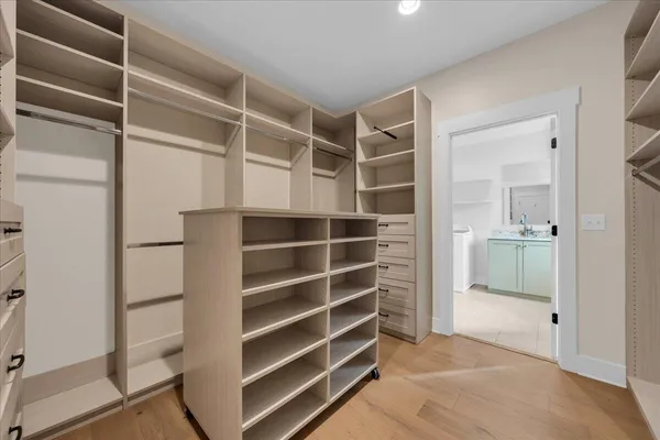 $950,000 | 3590 Crockett Pointe, Unit JF307, Jasper, TN 37347