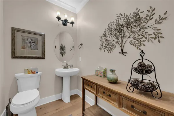 $950,000 | 3590 Crockett Pointe, Unit JF307, Jasper, TN 37347