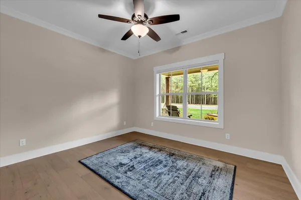 $950,000 | 3590 Crockett Pointe, Unit JF307, Jasper, TN 37347